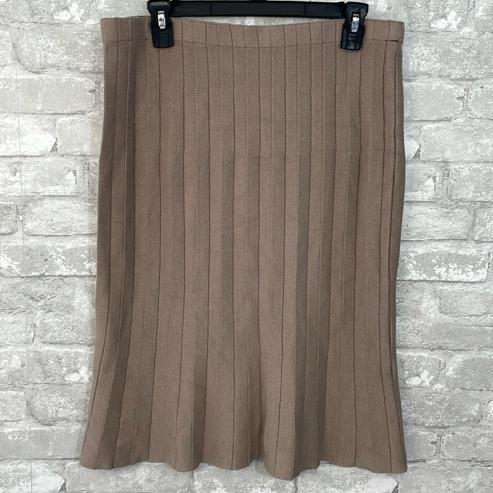Milano Pleated Stretch Sweater Skirt
